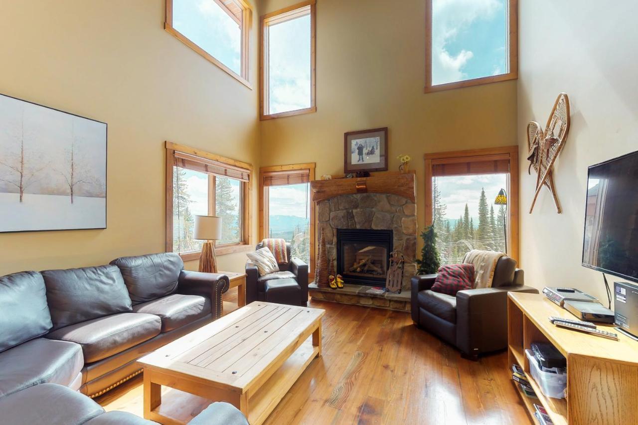 Polar Peak Villa Big White Dış mekan fotoğraf