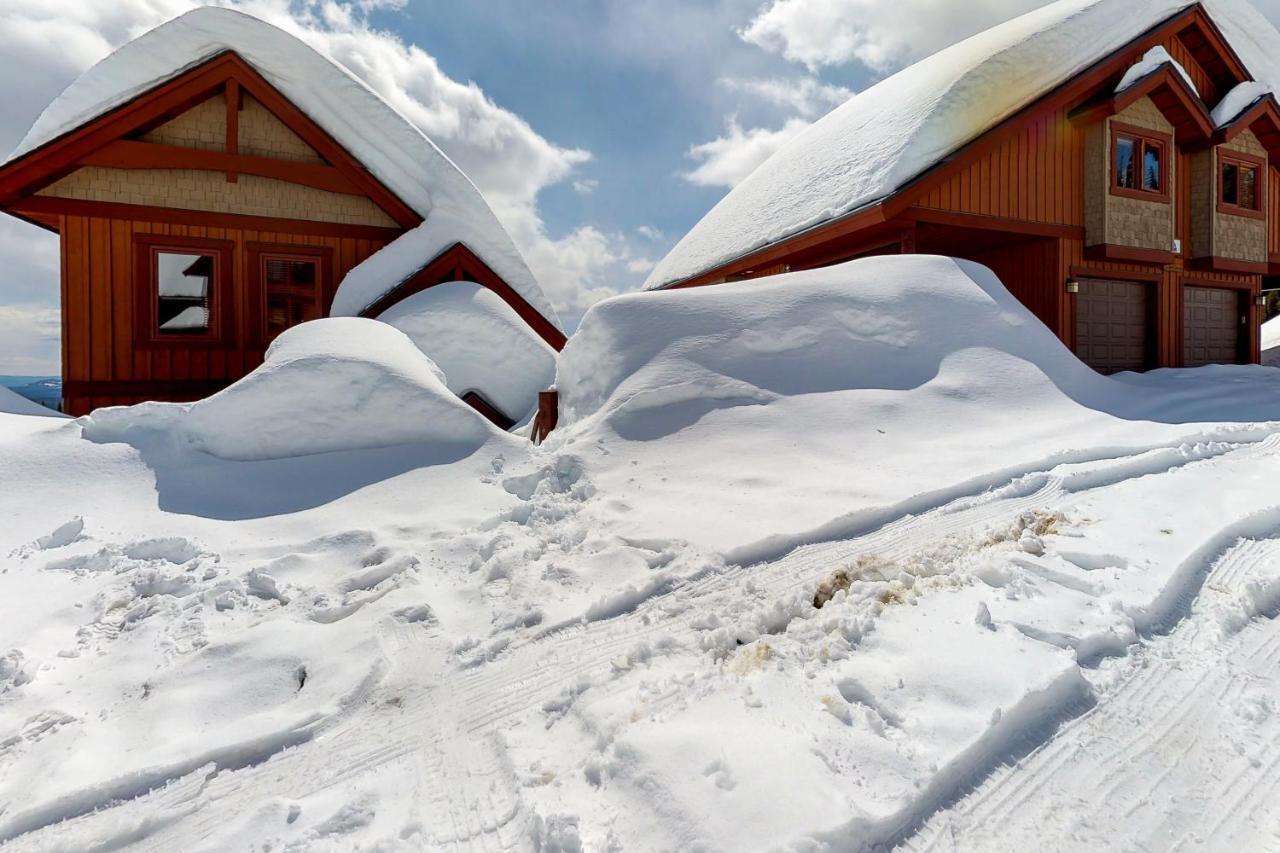 Polar Peak Villa Big White Dış mekan fotoğraf