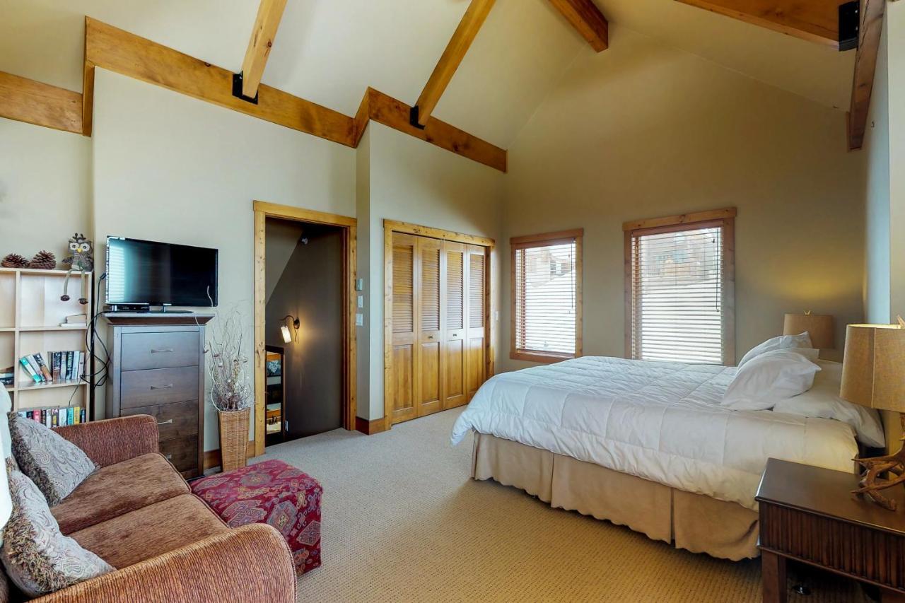 Polar Peak Villa Big White Dış mekan fotoğraf